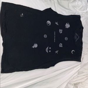 Oversized “look for drugs” Tank